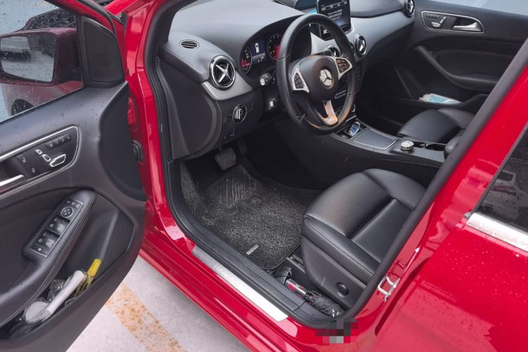 Used Mercedes-Benz B-Class 2018 B 200 Fashion Model