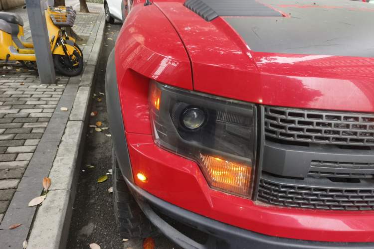 Used Ford F-150 Raptor 