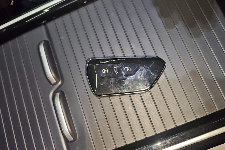 Used Volkswagen ID.6 CROZZ 2021 Long-Range PRO Edition