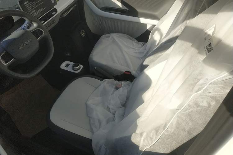 Used Geely Galaxy Panda 2025 210 km – Yuanqi Bear