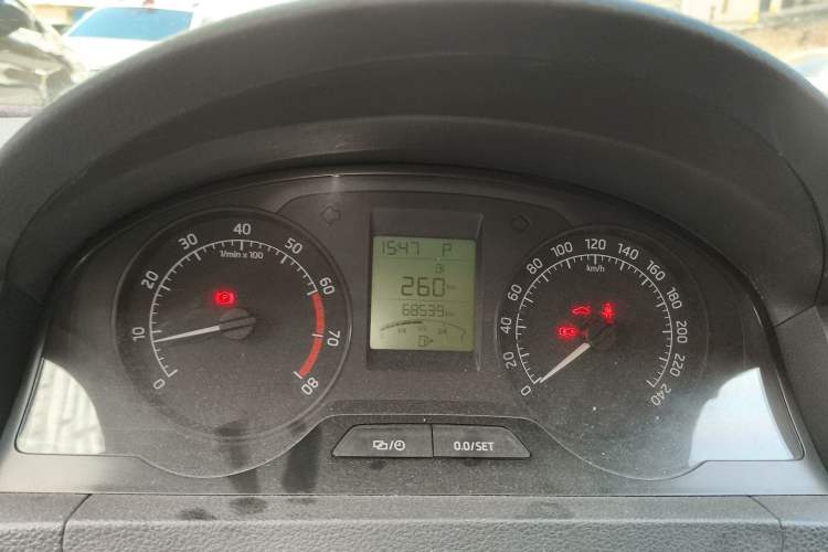 Used Skoda Rapid 2016 1.6L Automatic Chuanxing Edition Instrument Cluster