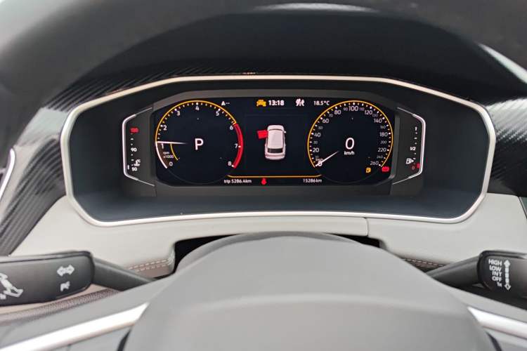 Used Volkswagen Tayron 2024 300TSI Two-Wheel-Drive Luxury Plus Advanced Version Instrument Cluster