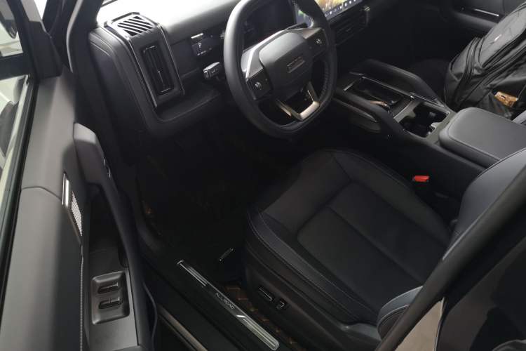 Used iCAR 03T 2024 520km Two-Wheel Drive Long-Range Version Driver Seat