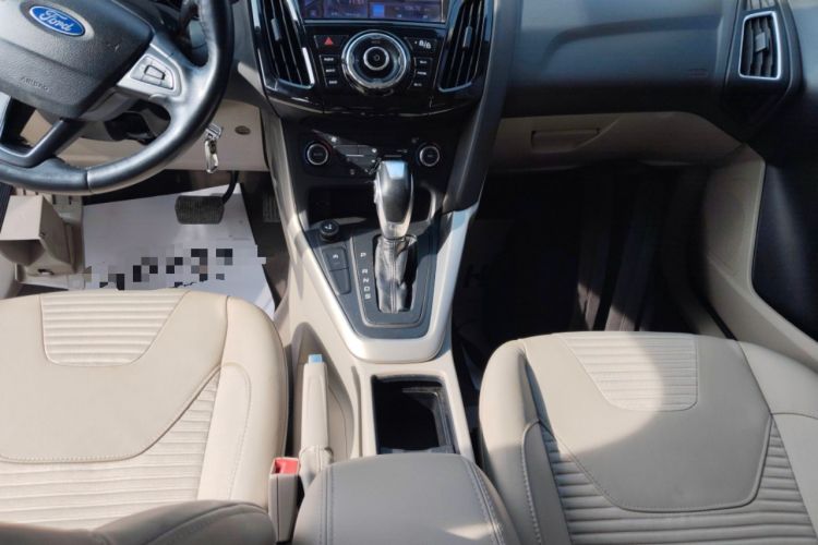 Used Ford Focus 2015 Sedan EcoBoost 125 Automatic Supreme Style Edition