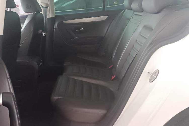 Used Volkswagen FAW-Volkswagen CC 2016 1.8TSI Luxury Model Left Rear Seat