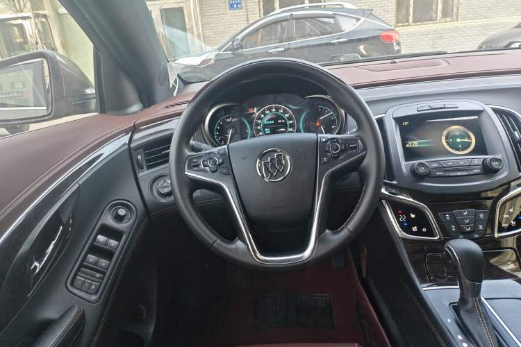 Used Buick LaCrosse 2014 2.0T SIDI Smart Luxury Flagship Edition
