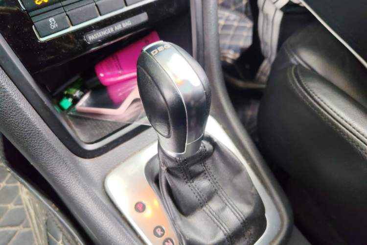 Used Volkswagen Sharan 2013 1.8TSI Comfort Model Euro IV
