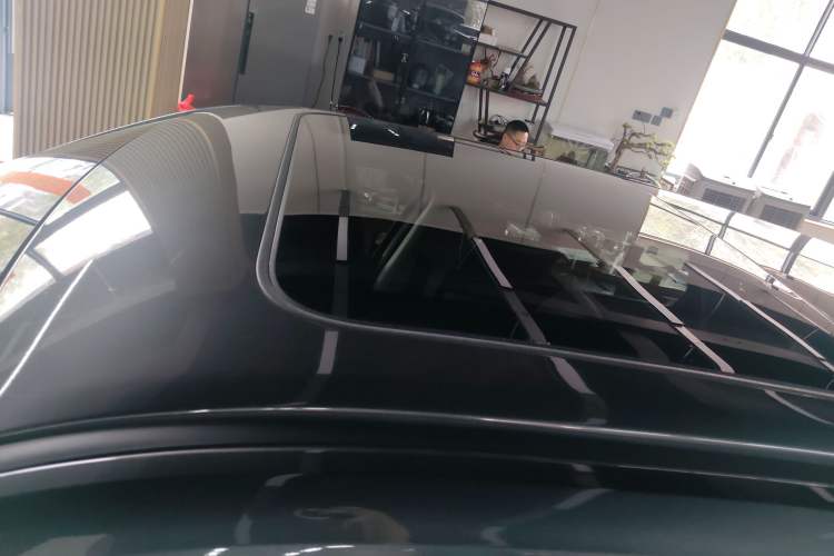 Used Changan UNI-Z New Energy 2024 Blue Whale Smart Electric iDD 125km Beyond Edition