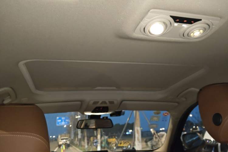 Used BMW 3 Series 2015 320Li Luxury Design Package Premium Edition