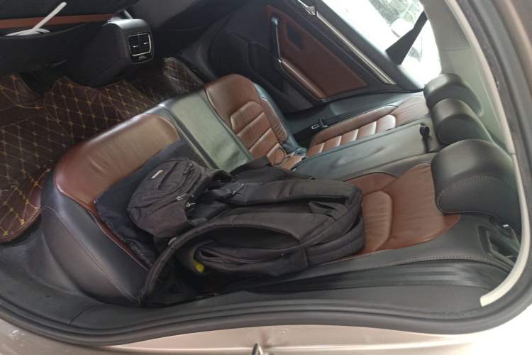 Used Volkswagen Lamando 2015 280TSI DSG Comfort Edition
