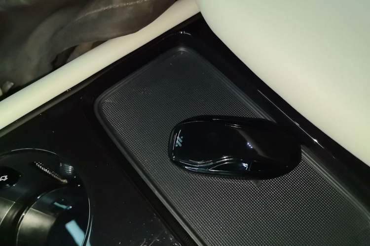 Used IM LS7 2023 100kWh Lux Rear-Drive Version