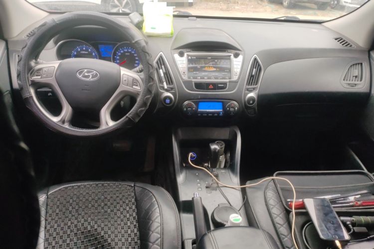 Used Hyundai ix35 2010 2.0L Automatic Two-Wheel Drive Elite Edition GLS
