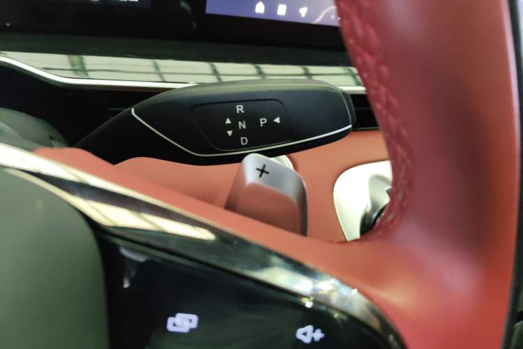 Used EXEED Stellar 2023 400T Two-Wheel Drive Comfort Flyfish Edition