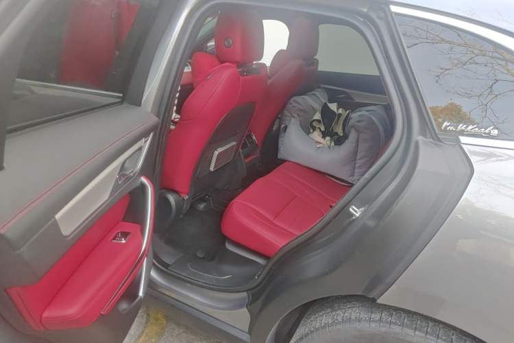 Used Jaguar F-PACE 2021 340 PS R-Dynamic SE
