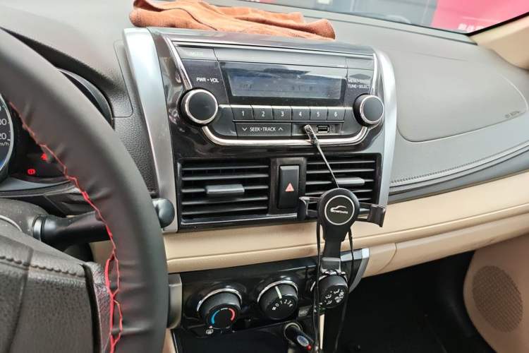 Used Toyota Vios 2014 1.3L Manual Xiang Edition Audio And AC Panel