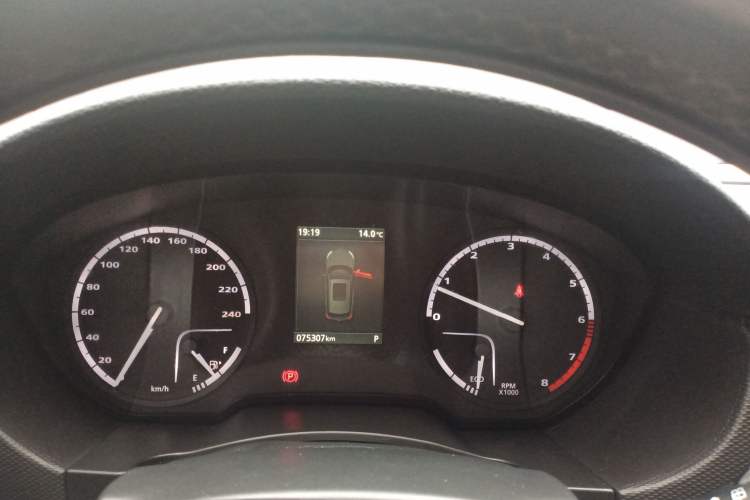 Used Qoros 5 2018 Revised Version 1.6T Automatic Leading Edition