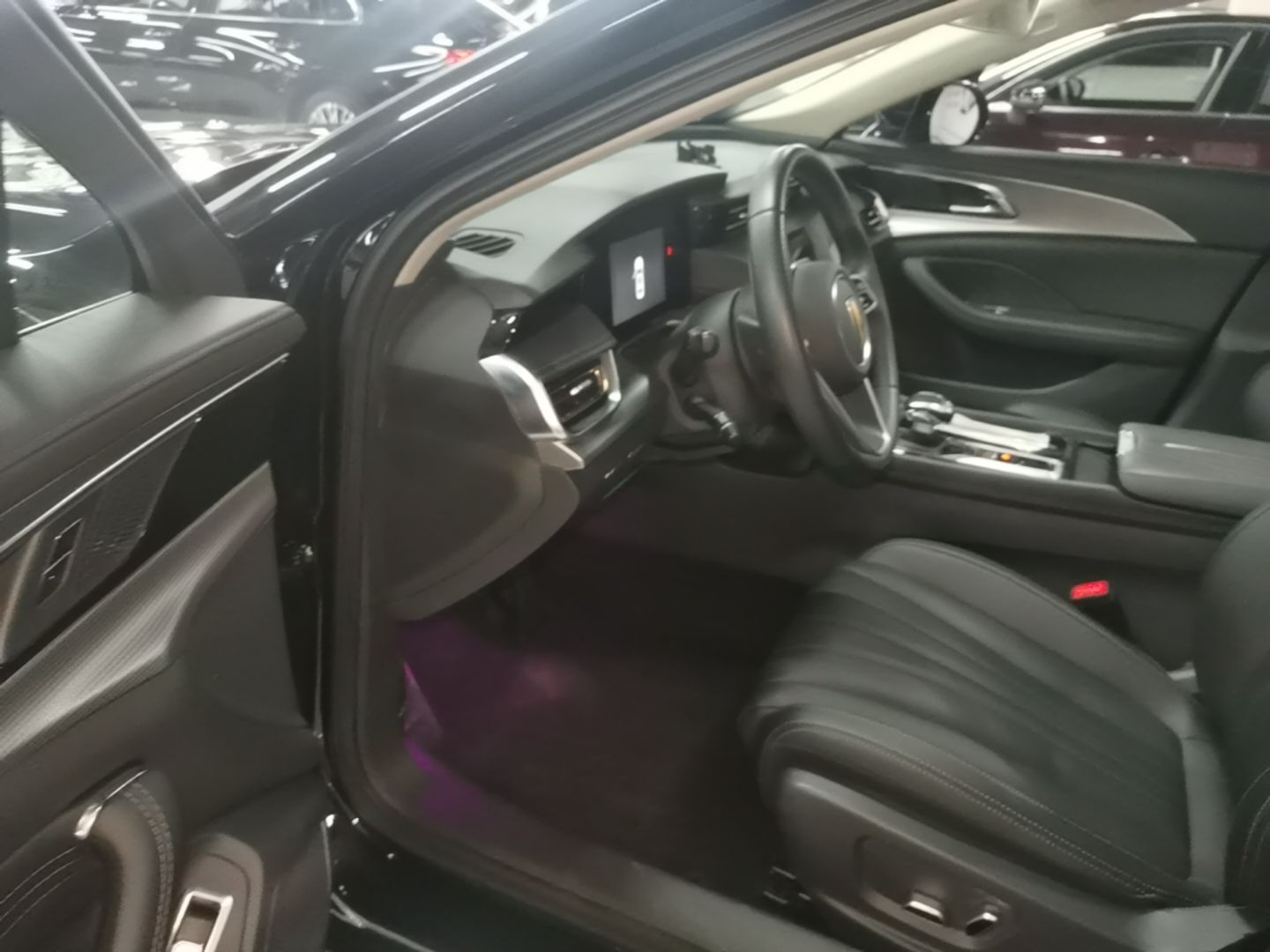 Hongqi H5 2024 1.5T DCT Smart Connect Flagship Edition - Chinese Trim Yun — снимка 18