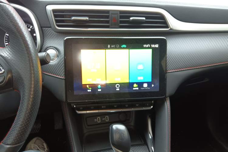 Used MG ZS 2020 180 DVVT Automatic Plus L2+ Audio And AC Panel