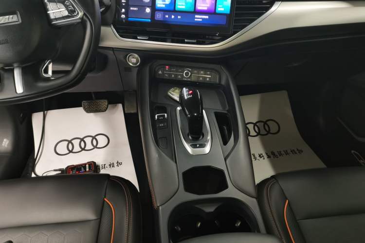 Used Haval F7 2020 2.0T Two-Wheel Drive i-Active