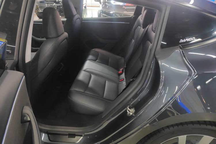 Used Tesla Model 3 2023 Long-Range All-Wheel-Drive Version