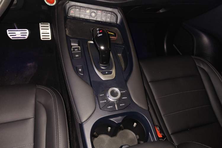 Used Haval F7 2019 1.5T Two-Wheel Drive i-Trend China V Emission Standard Gear Lever