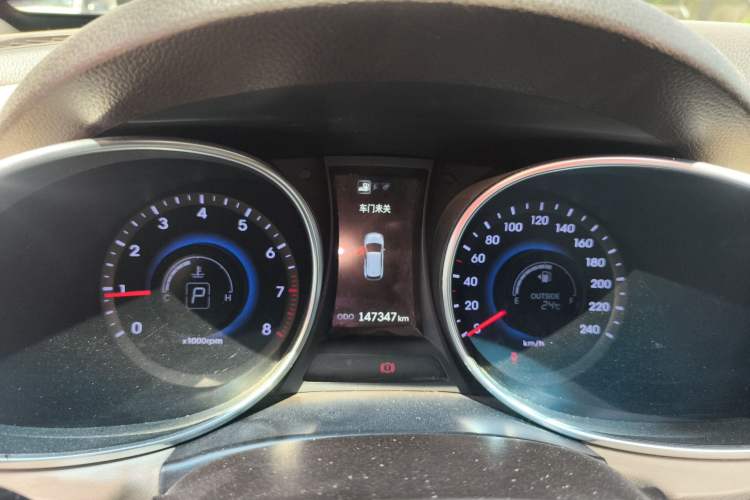 Used Hyundai Santa Fe 2013 2.4L Automatic 2WD Comfort Edition Instrument Cluster