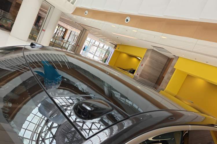 Used ONVO Luxeed L90 2025 Model—Ultra Six-Seater Version
