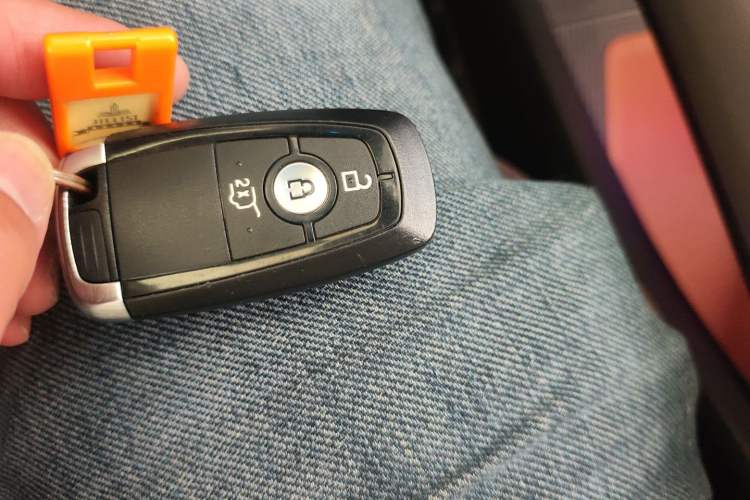 Used Ford Edge 2023 Ford Explorer L 2.0T EcoBoost Four-Wheel Drive 7-Seater Supreme Model Vehicle Key