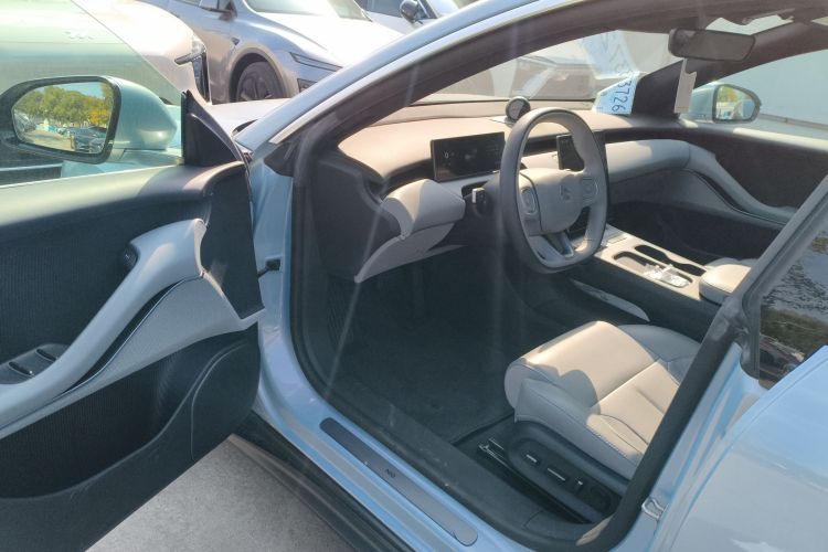 Used Nio ET5T 2023 75 kWh Touring