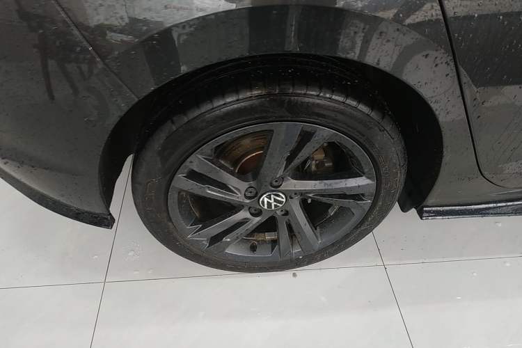 Used Volkswagen Golf 2021 280TSI DSG R-Line
