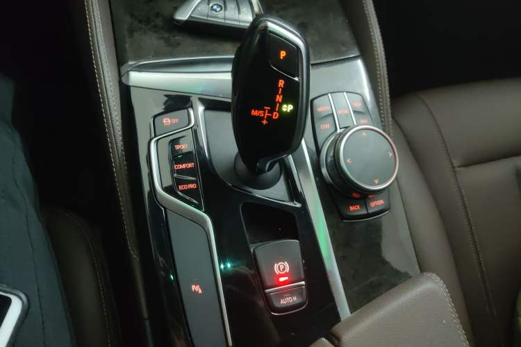 Used BMW 5 Series 2019 525Li M Sport Package
