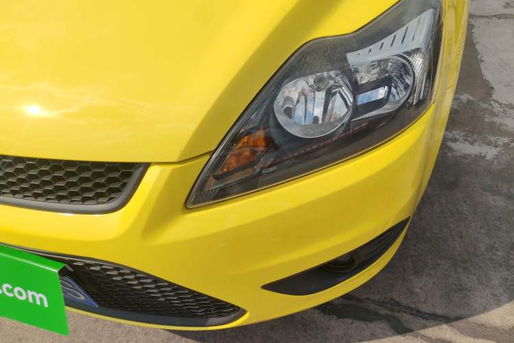 Used Ford Focus 2013 Hatchback Classic 1.8L Automatic Base Model