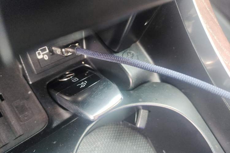 Used Mercedes-Benz E-Class 2018 E 200 L
