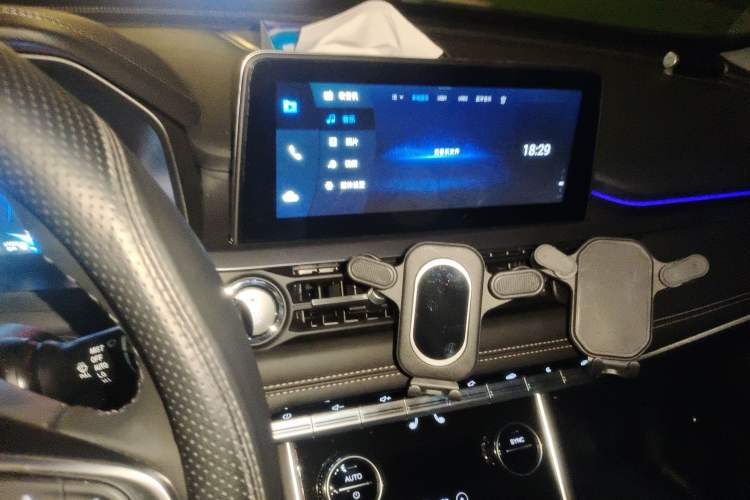 Used Chery Tiggo 8 2024 Honor Edition 230TCI Automatic Excellence Version 5 Seats
