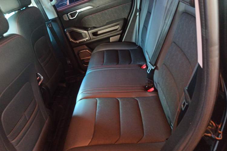 Used JETOUR Traveler 2023 2.0T All-Wheel-Drive Crosser