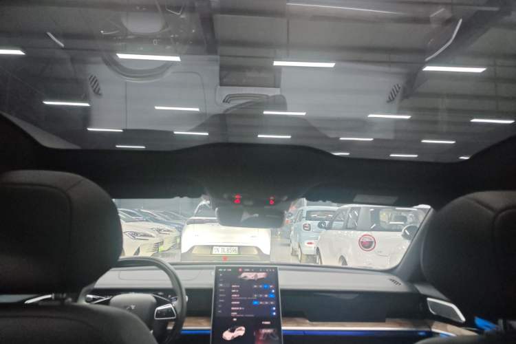 Used NETA S 2022 Extended-Range Version 1160 km Range Rear-Wheel-Drive Compact Edition
