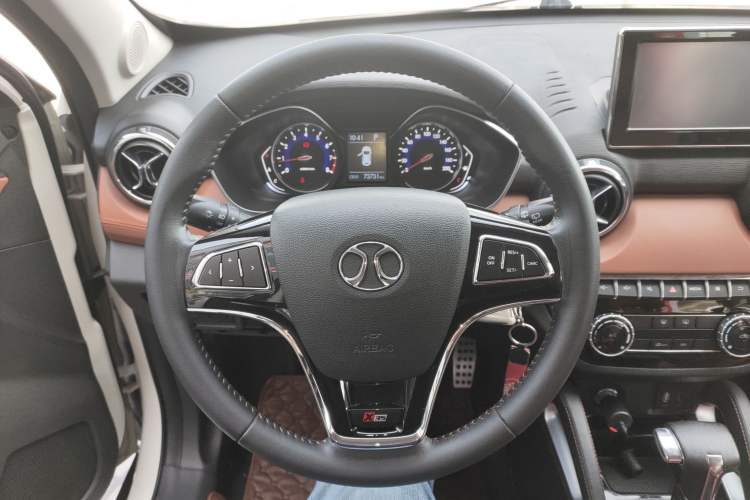 Used BAIC Senova X35 2016 1.5L Automatic Luxury Edition
