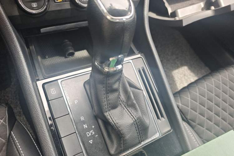 Used Skoda Superb 2018 TSI330 DSG Comfort Edition China VI Standard