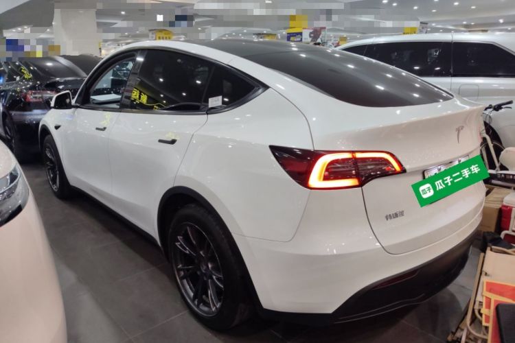 Used Tesla Model Y 2023 Rear-Wheel-Drive Version Rear Left 45 Deg