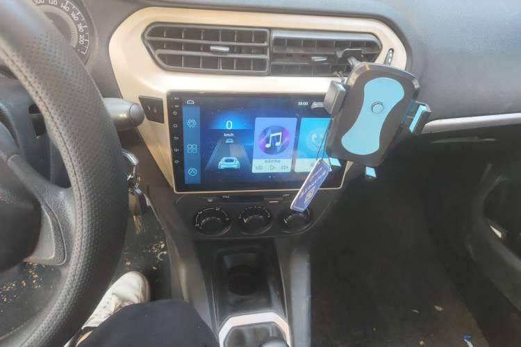 Used Peugeot 301 2014 1.6L Manual Comfort Edition Audio And AC Panel