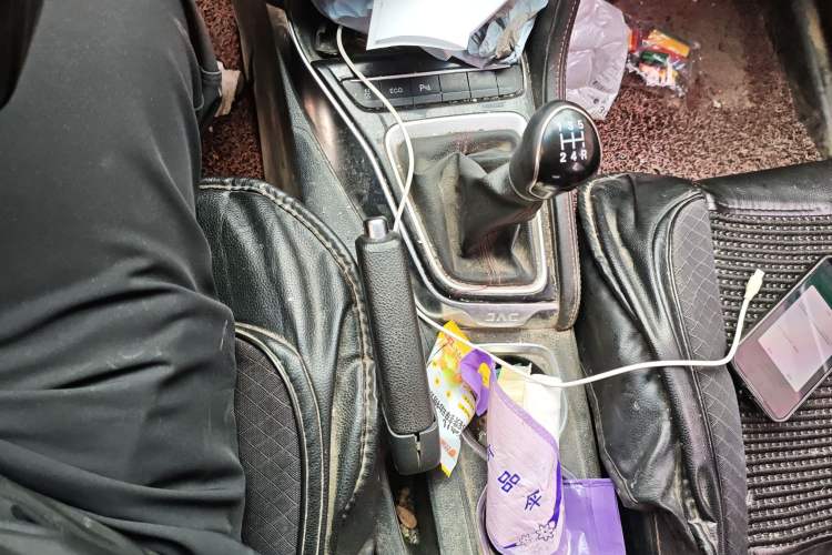 Used JAC Group Refine R3 2018 1.6L Manual Luxury Sunroof Model