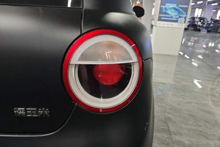 Used CHANGAN NEVO Lumin 2022 210km Sweet Edition Right Rear Taillight