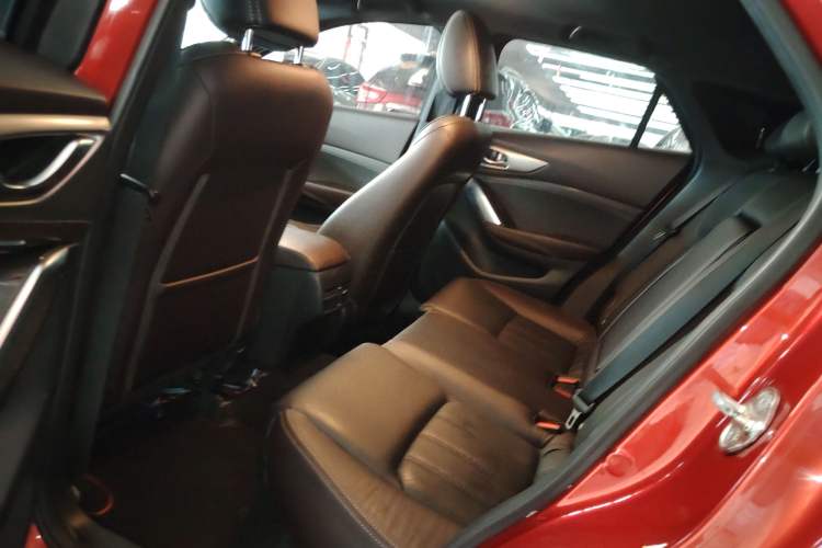 Used Mazda CX-4 2016 2.0L Automatic 2WD Blue Sky Luxury Edition
