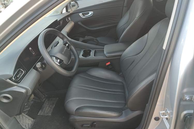 Used Roewe D7 2025 DMH 125km World Champion Edition