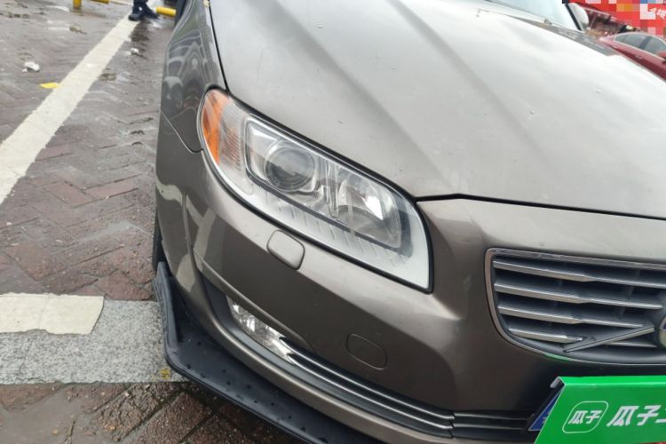 Used Volvo S80L 2014 2.0T T5 Intelligent Luxury Edition Right Front Headlight