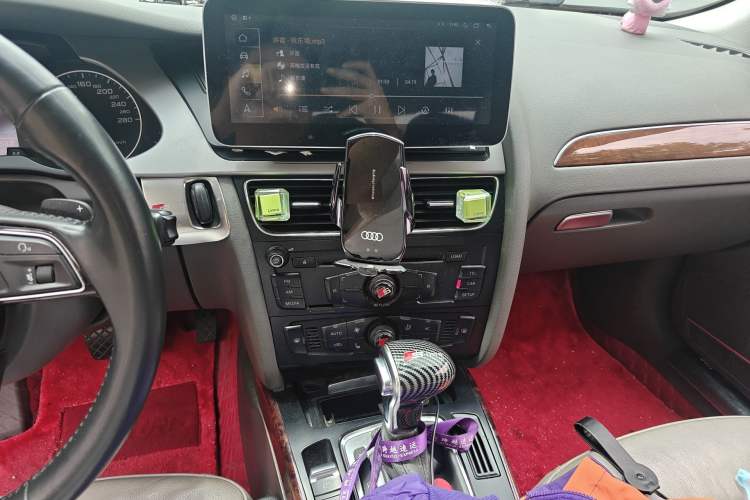 Used Audi A4L 2011 2.0 TFSI Comfort Model
