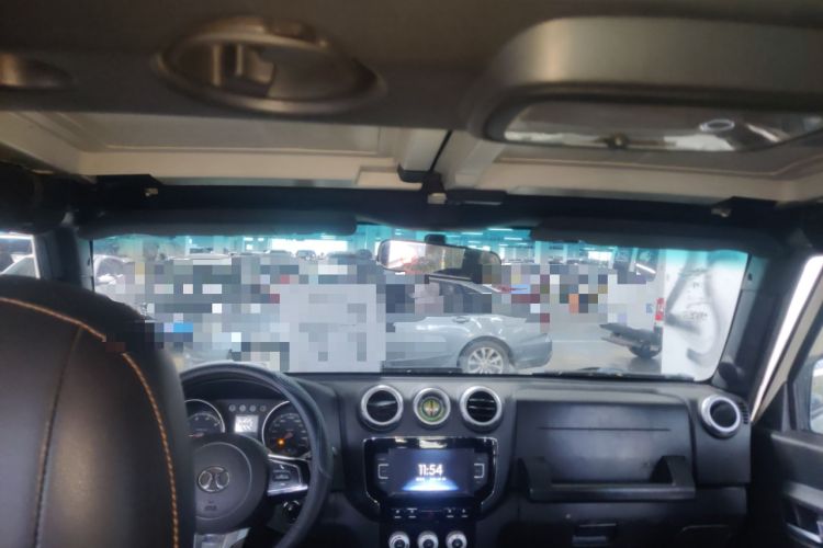 Used BAIC Off-Road BJ40 2016 2.3T Automatic Two-Wheel Drive Prestige Edition Headliner