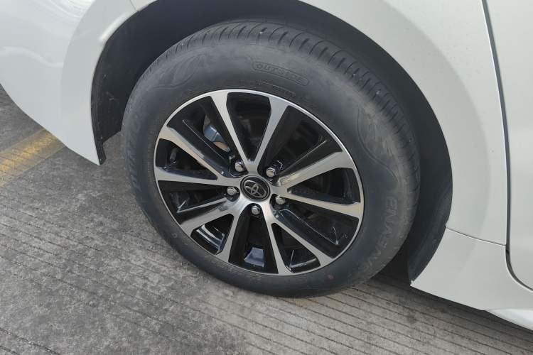 Used Toyota Levin 2024 Smart Electric Hybrid Dual-Engine 1.8L Leading Edition