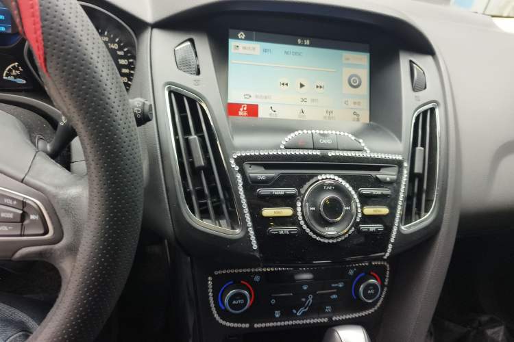 Used Ford Focus 2017 Hatchback 1.6L Automatic Fashion Edition Smart Drive Version
