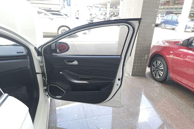 Used Chery Arrizo GX 2019 Pro 1.5T CVT Model Color Version China VI Standard